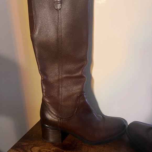 COPY - Clarks Brown Leather Knee-High Boots - Picture 3 of 7